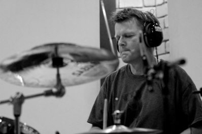 Jeff Olson recording Scott Wilkie's 